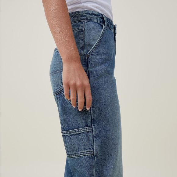 MEDIUM WASH UTILITY CARPENTER JEAN - Picture 3 of 6